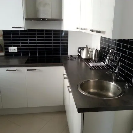 Apartment Citycenter Securequiet 2r *