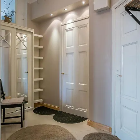 Apartment Citycenter Securequiet 2r
